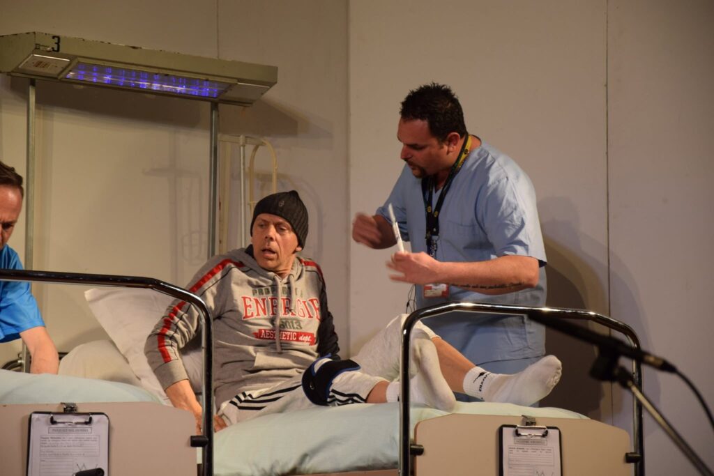 L’ospedale degli infermi scalzi, scena 6, Festival del Teatro Amatoriale di Rotonda 2019. Foto Carla Caputo