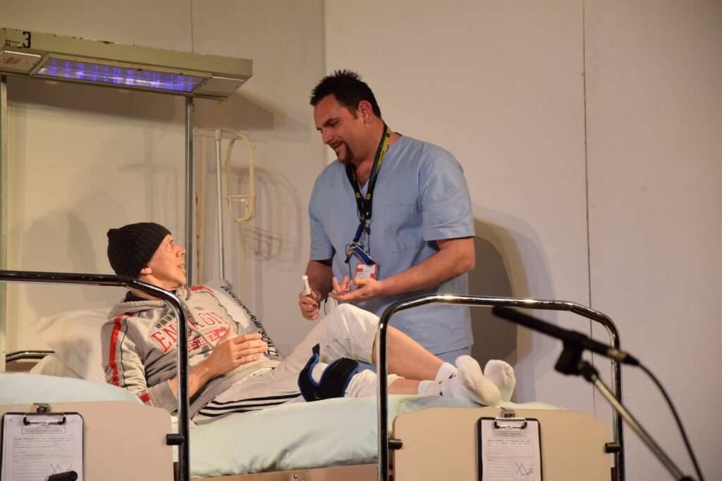 L’ospedale degli infermi scalzi, scena 7, Festival del Teatro Amatoriale di Rotonda 2019. Foto Carla Caputo